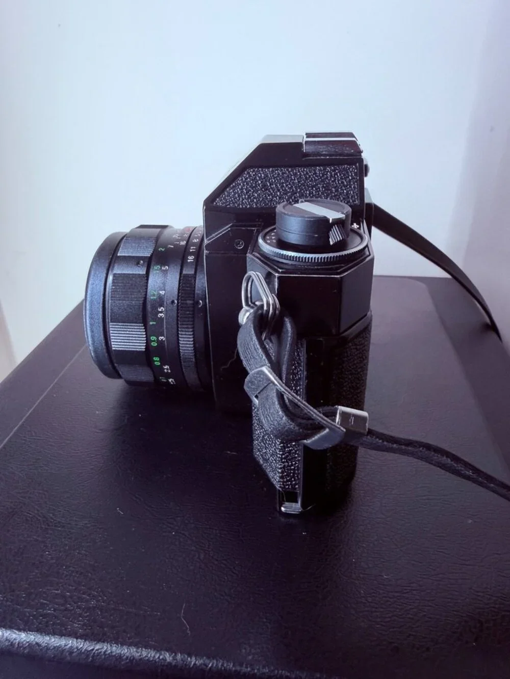 Vintage Sears Branded Ricoh XR-2 Auto/TLS Camera 50mm f/1.4 Working Light Meter